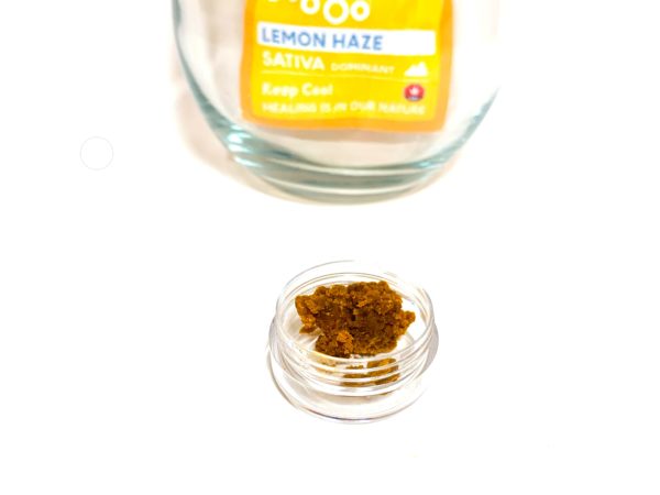 Kootenay Labs - Lemon Haze Budder / Wax packets displayed on Phatnug Canada Online Weed Dispensary